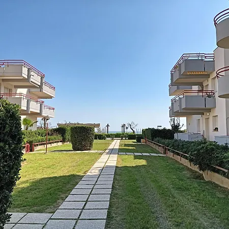 2a- Vista Mare Villarosa *